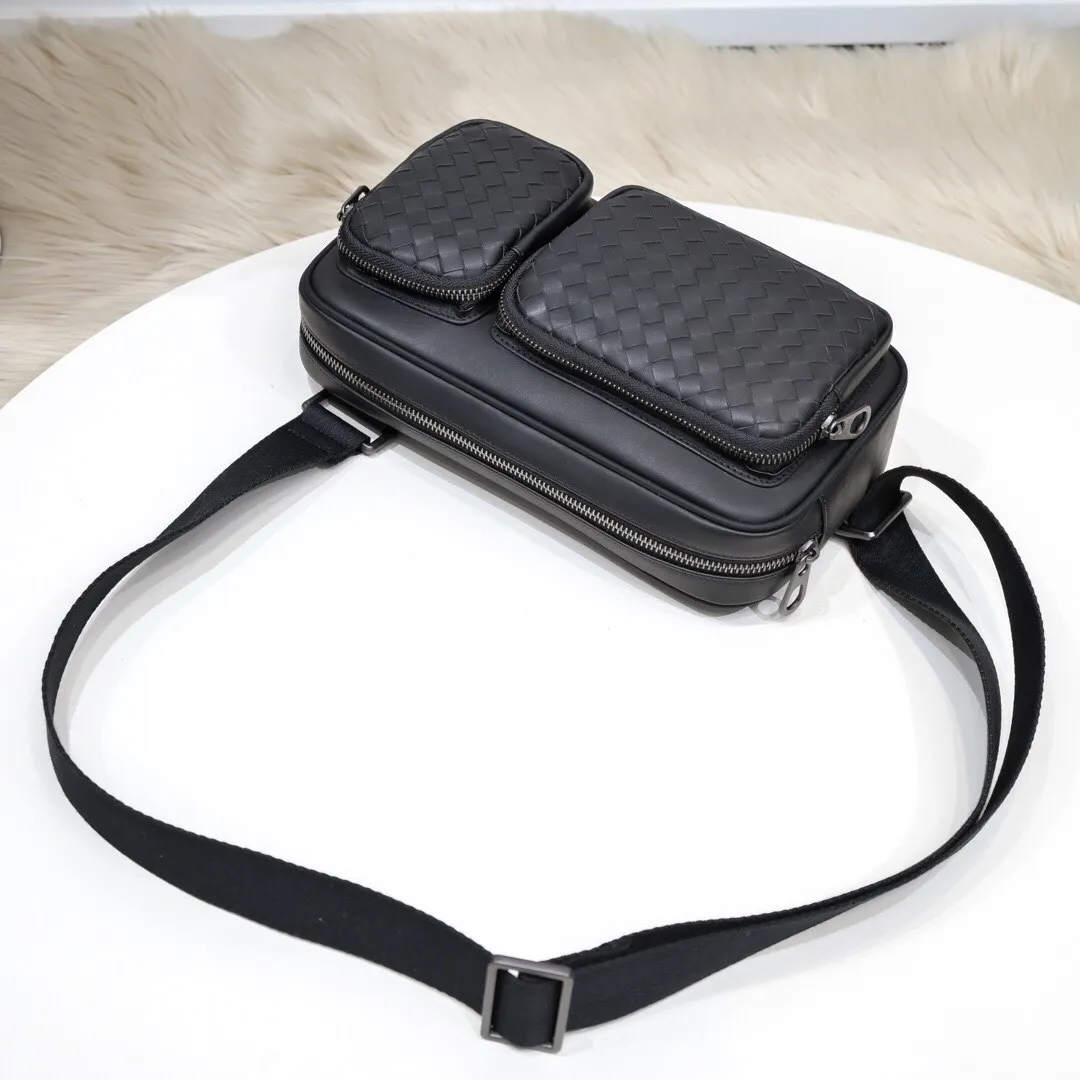 All categories 💚 Top version men’s bags 💚 BV 2024 new BV crossbody bag